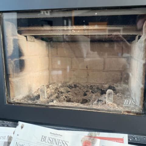 How to Clean Fireplace Glass Unbelievable! (Naturally and for FREE) - 2024