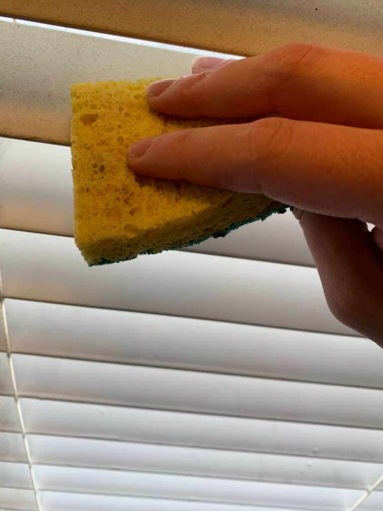 How to Clean Faux Wood Blinds (March 2024)