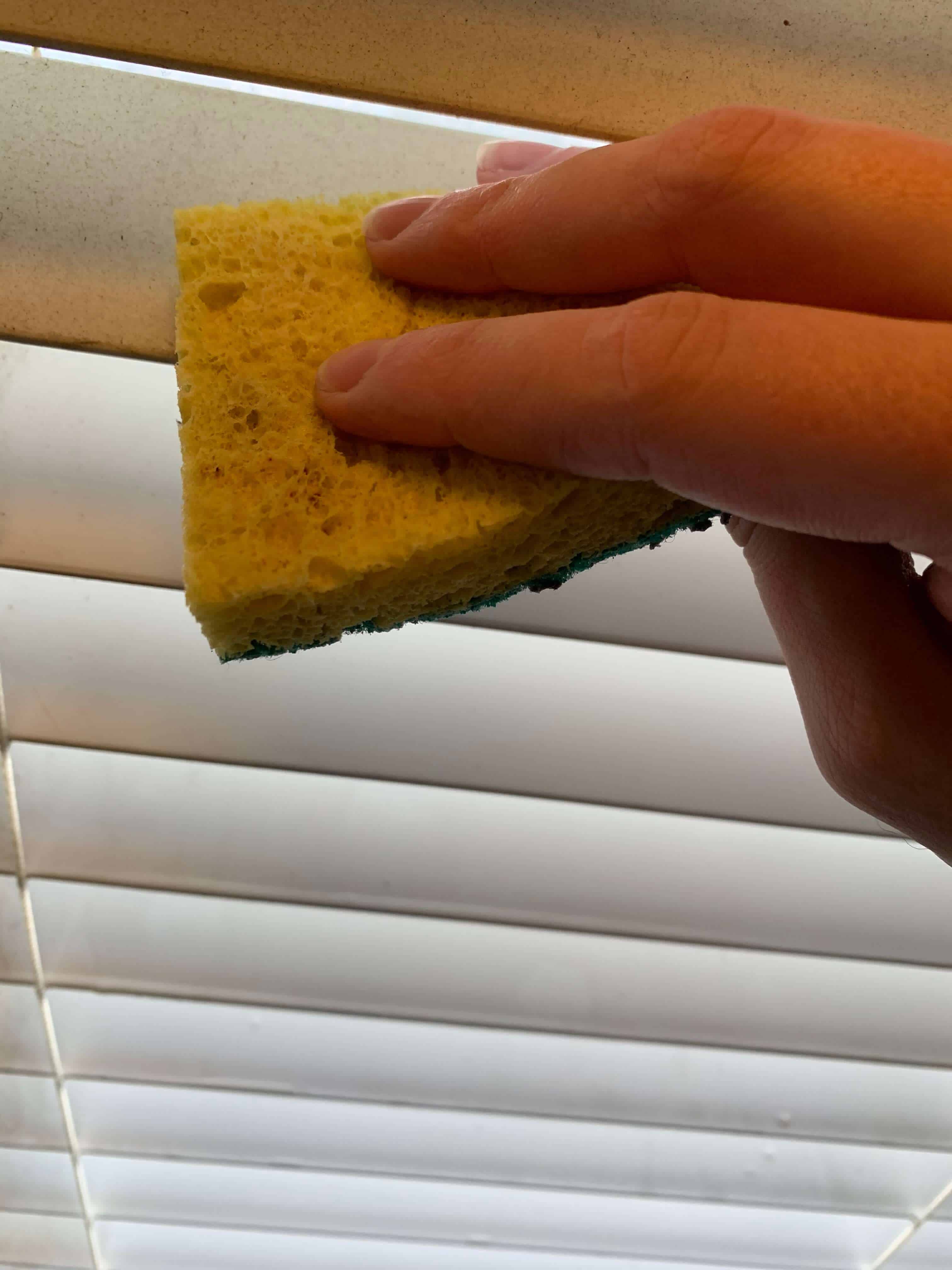 How to Clean Faux Wood Blinds (December 2023)
