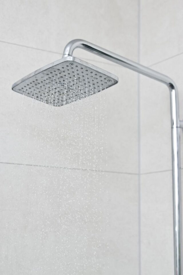 Are All Shower Heads Universal? (May 2024)