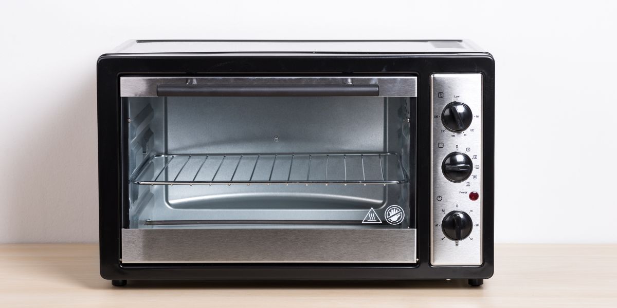 Baking Paper vs. Parchment Paper What's The Difference? (September 2024)